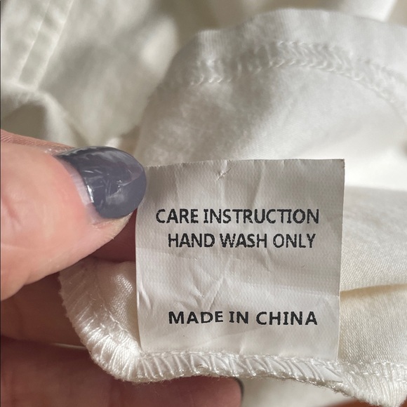 QUEEN OF SPARKLES Tee with Sequin Spritzer Cans - Picture 12 of 14